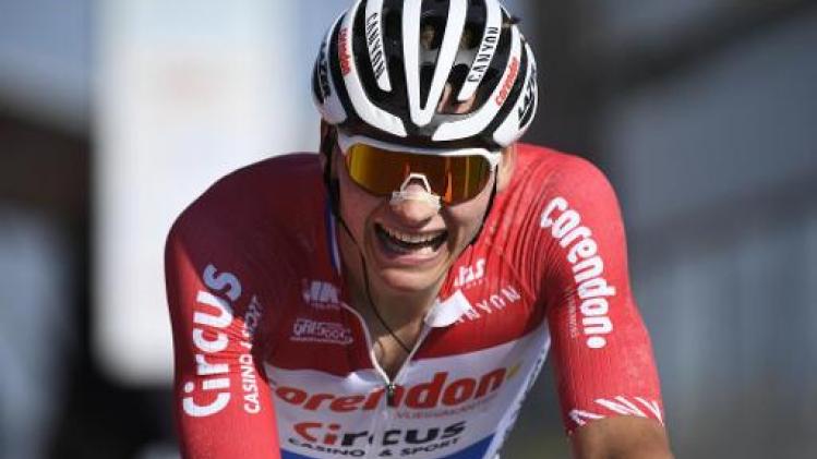 WB mountainbike - Mathieu van der Poel wint eerste race na vakantie