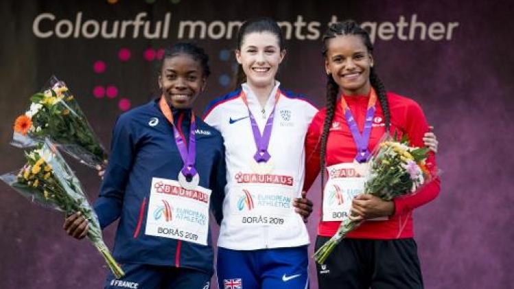 EK atletiek voor junioren - Lucie Ferauge blij met brons op 200 meter: "Fier op mijn prestatie"