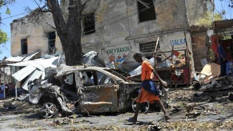 Minstens tien doden bij zelfmoordaanslag in Mogadishu