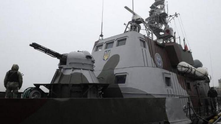 Oekraïne legt Russische tanker aan ketting in haven aan Zwarte Zee