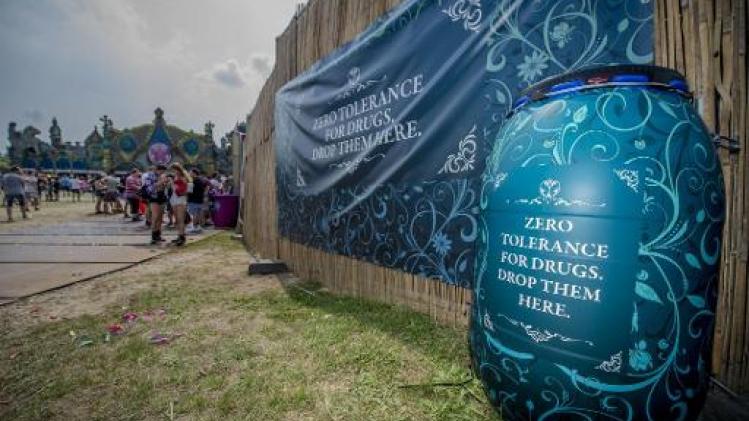 Politie betrapt 61 drugsdealers en 460 gebruikers over twee Tomorrowland-weekends