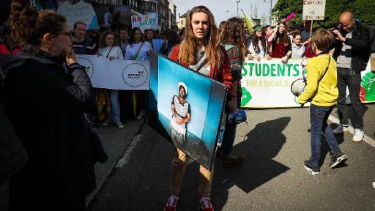 Leerlingen uit meerderheid Vlaamse en Brusselse gemeenten stapten in klimaatmarsen