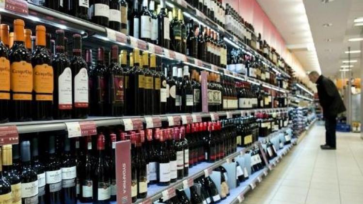Schatkist houdt kater over aan accijnsverhoging voor alcohol