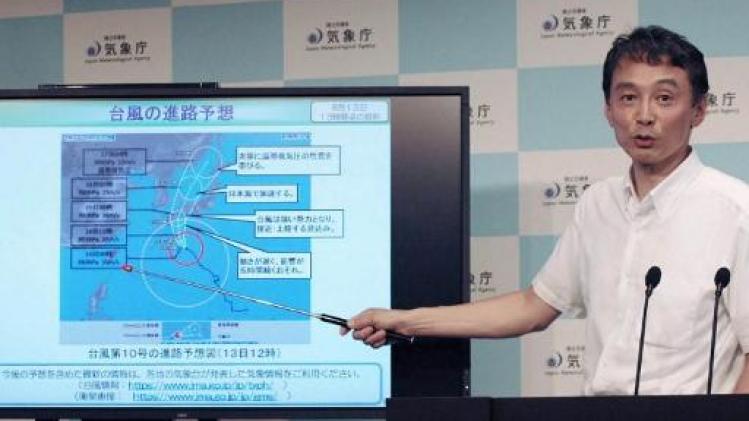 Japan bereidt zich voor op doortocht van krachtige tyfoon Krosa
