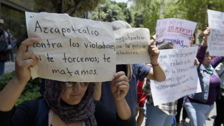 Mexico-Stad schorst zes politieagenten na verkrachtingszaken