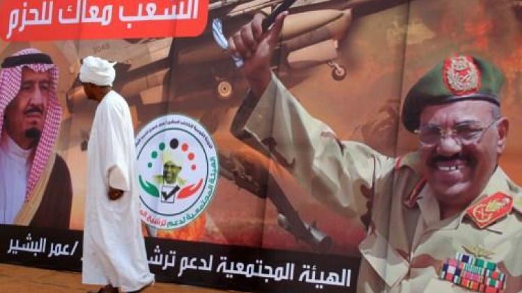 Proces tegen gewezen president Omar al-Bashir van start in Soedan