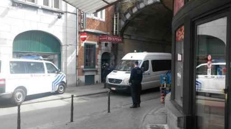 Politie-inval hotel Stalingradlaan afgelopen