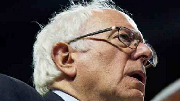 Amerikaanse presidentskandidaat Bernie Sanders heeft paus Franciscus ontmoet