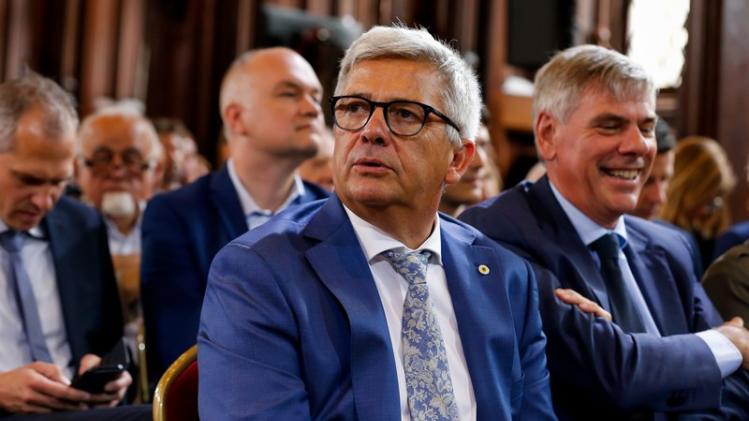 Rijverbod en boete voor gewezen Vlaams parlementsvoorzitter Kris Van Dijck