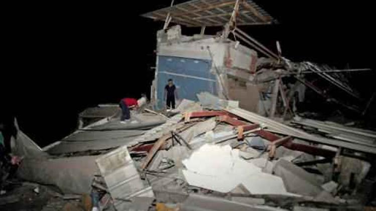 Minstens 41 doden na aardbeving in Ecuador
