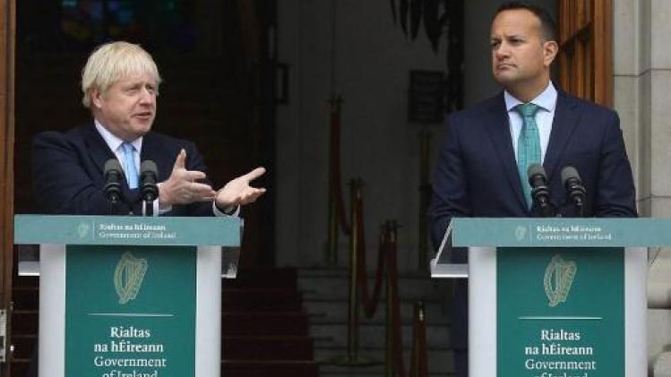 Boris Johnson op bezoek bij Ierse premier Varadkar met "overvloed aan voorstellen"
