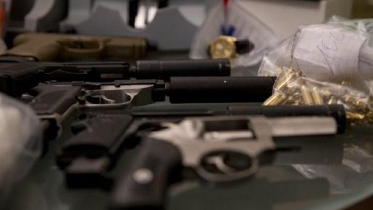 Meer dan 638 wapens in beslag genomen bij huiszoekingen in heel België