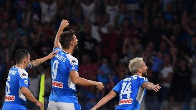 Belgen in het buitenland - Dries Mertens is met twee doelpunten tegen Sampdoria grote uitblinker bij Napoli