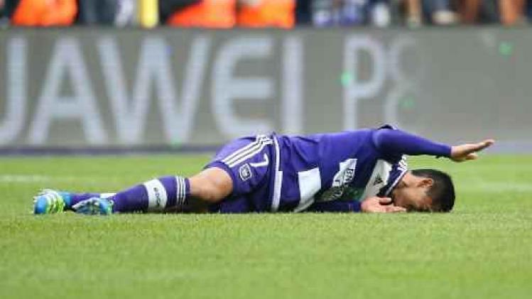 Zware knieblessure houdt Anderlecht-verdediger Andy Najar maanden aan de kant
