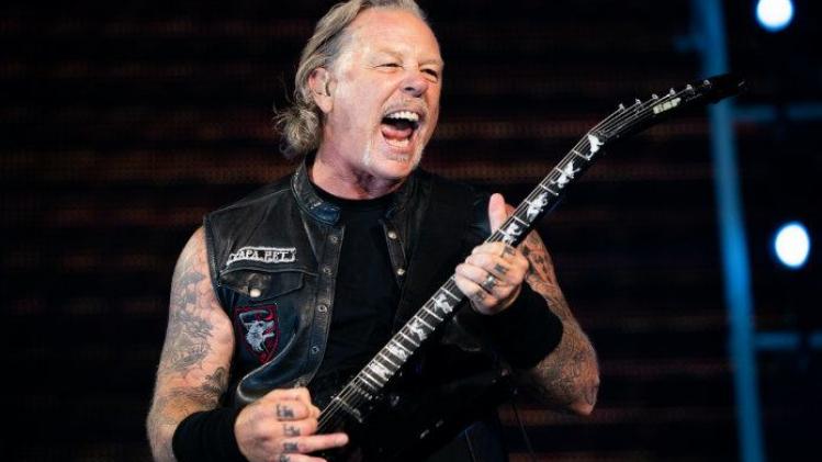 Metallica moet tournee uitstellen vanwege drankprobleem frontman