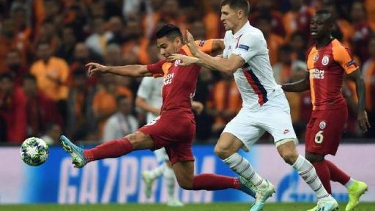 Belgen in het buitenland - Thomas Meunier blijft foutloos met PSG in Champions League