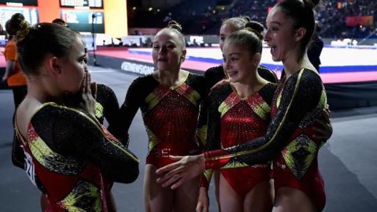 WK turnen - Belgische turnmeisjes halfweg vijfde in teamklassement