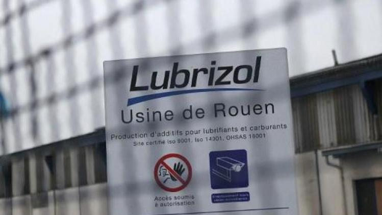 Hoge concentraties dioxine gemeten na fabrieksbrand in Rouen