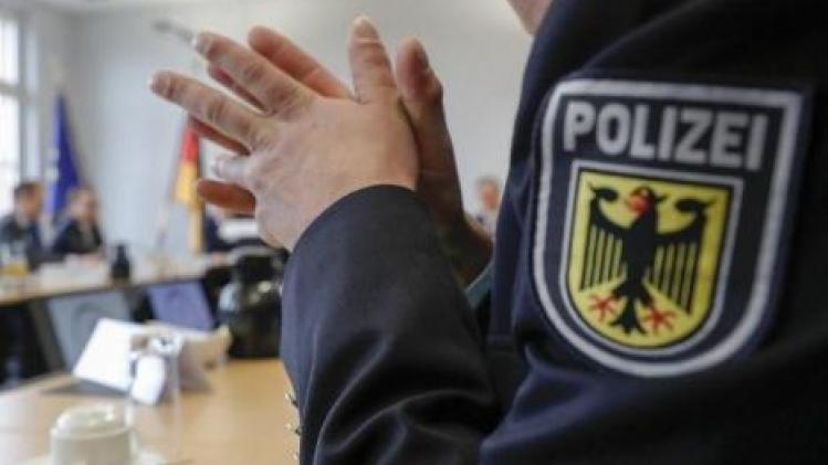 Huiszoekingen in Duitsland wegens extreemrechtse dreigbrieven