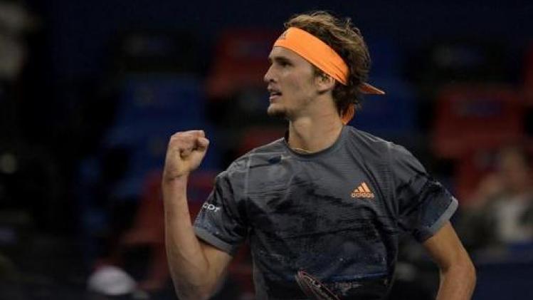 Zverev houdt gefrustreerde Federer uit halve finales in Shanghai