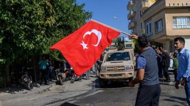 121 Turken gearresteerd voor online kritiek op offensief in Syrië