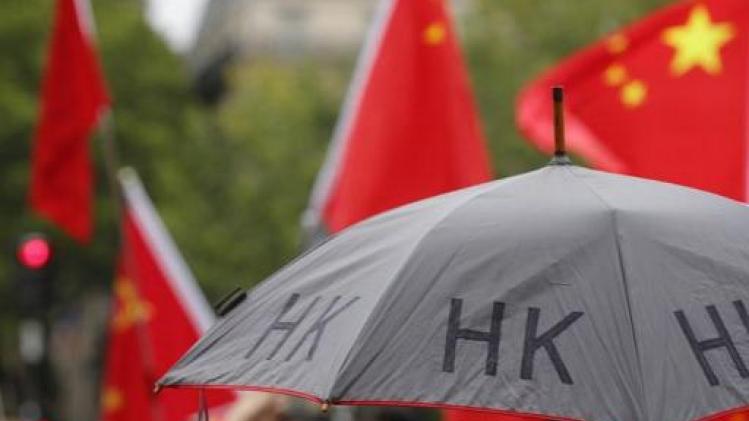 China verbiedt export van zwarte t-shirts en paraplu's