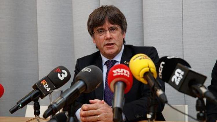 Regering speelt "geen enkele rol" in aanhoudingsmandaat Puigdemont