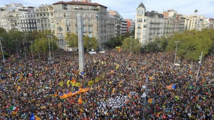 Meer dan half miljoen mensen betogen in Barcelona