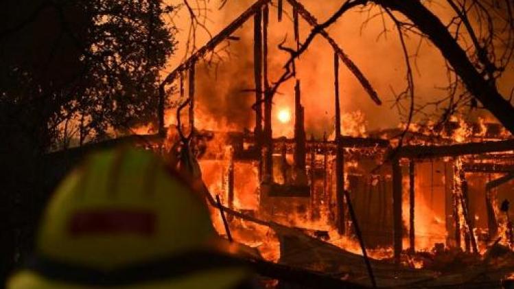 Bosbranden Californië - Al meer dan 12.000 hectare verwoest