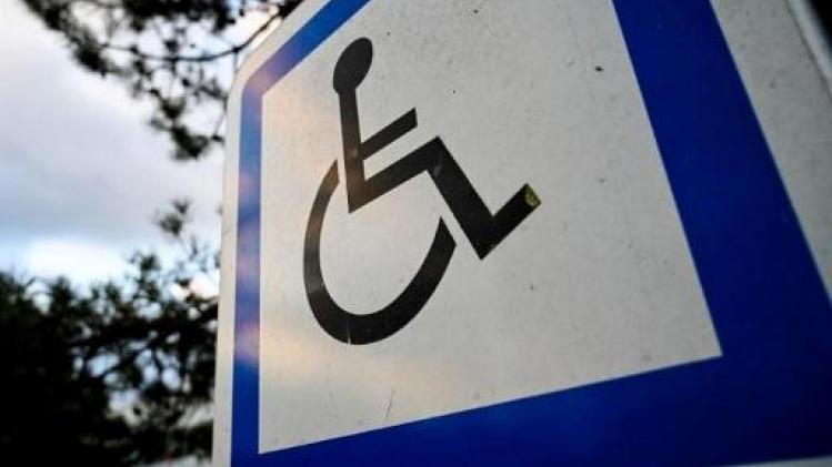 Helft minder fraude met gehandicaptenkaart