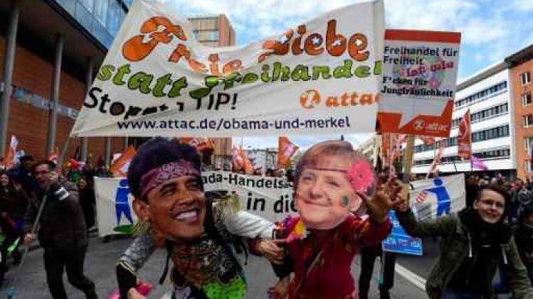 Tienduizenden demonstranten tegen TTIP in Hannover