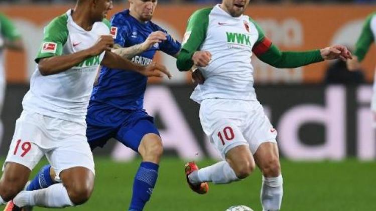 Belgen in het buitenland - Schalke en herboren Raman winnen bij Augsburg