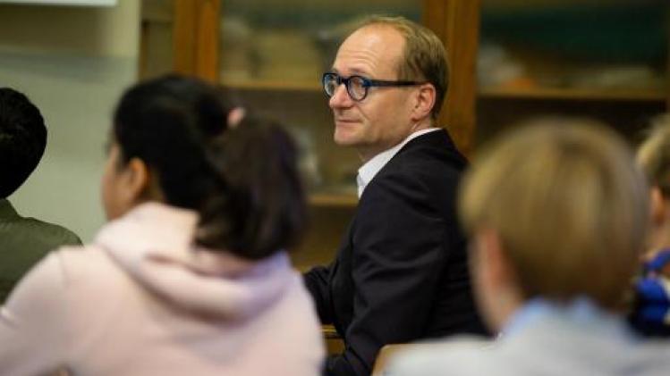 Vlaams minister Ben Weyts blijft investeren in Brussels onderwijs