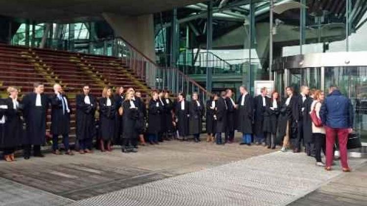 Antwerpse advocaten staken tegen hervorming pro Deo