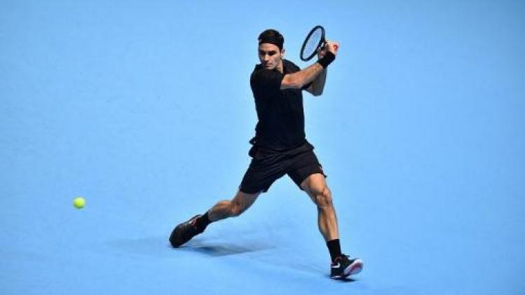 Federer poetst blazoen op met zege tegen Berrettini op ATP Finals