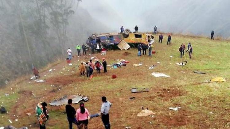 Minstens negentien doden bij busongeval in Peru