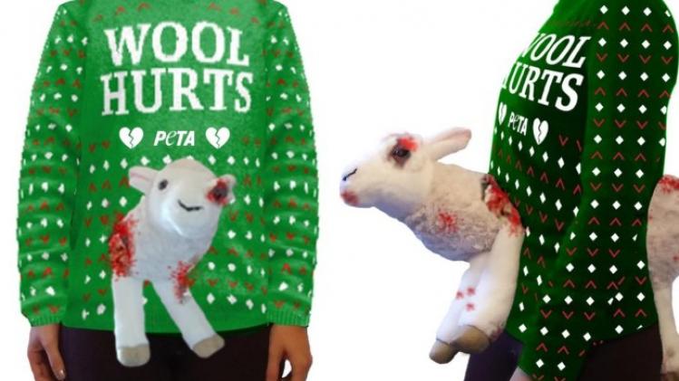 PETA verkoopt een wel erg originele kersttrui