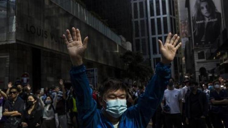 Nieuw dodelijk slachtoffer na confrontaties in Hongkong