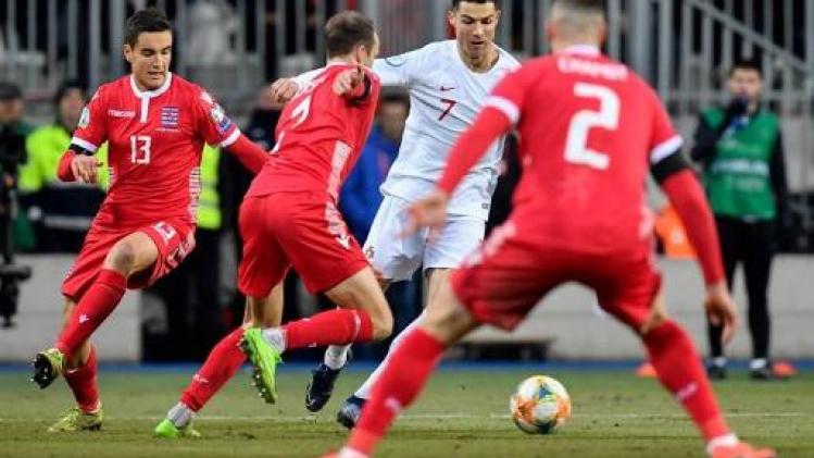 Portugal verovert EK-ticket na 0-2 zege tegen Luxemburg