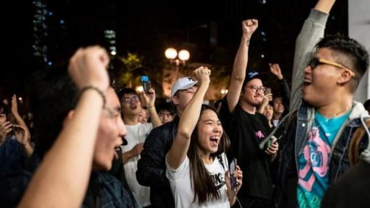 Onrust Hongkong - Prodemocratische kamp groeit sterk bij verkiezingen