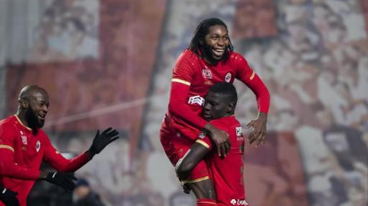 Croky Cup - Antwerp plaatst zich na strafschopwinst in thriller tegen KRC Genk voor kwartfinales