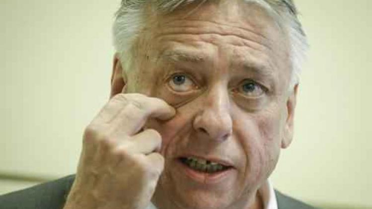 Commissie start onderzoek naar aanslagen