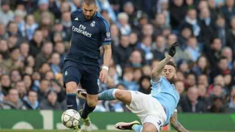 Karim Benzema (Real Madrid) sukkelt met hamstringblessure