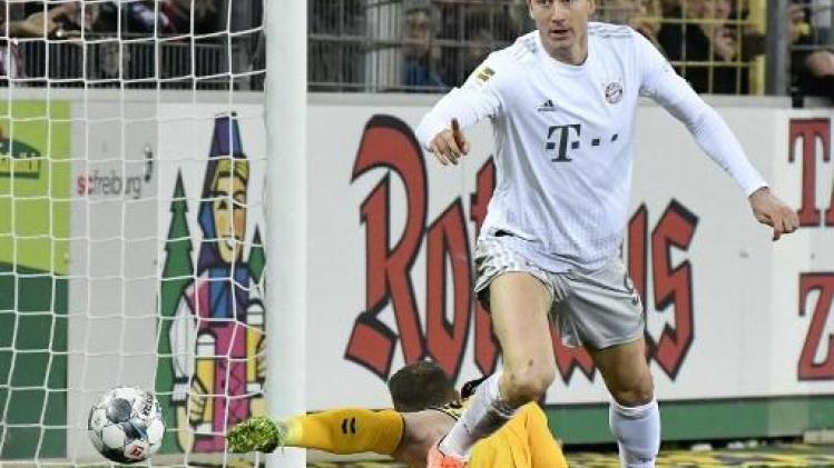 Bayern-topschutter Lewandowski gaat zaterdagavond onder het mes
