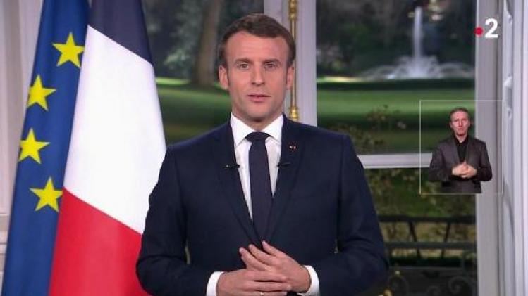 Franse president Macron houdt vast aan pensioenhervomingen
