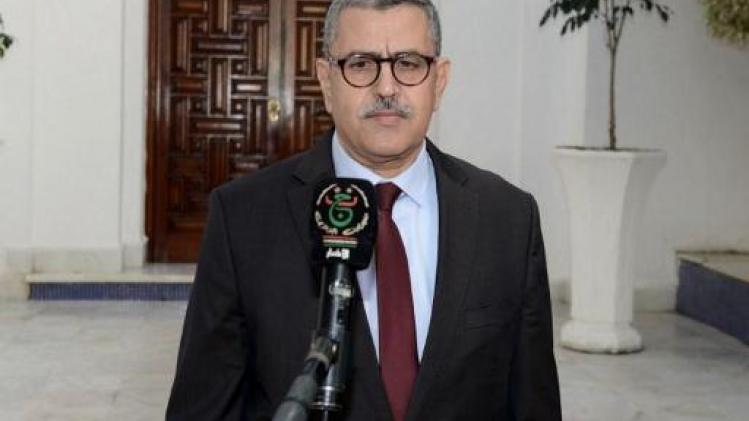 Algerijnse premier stelt nieuwe regering voor