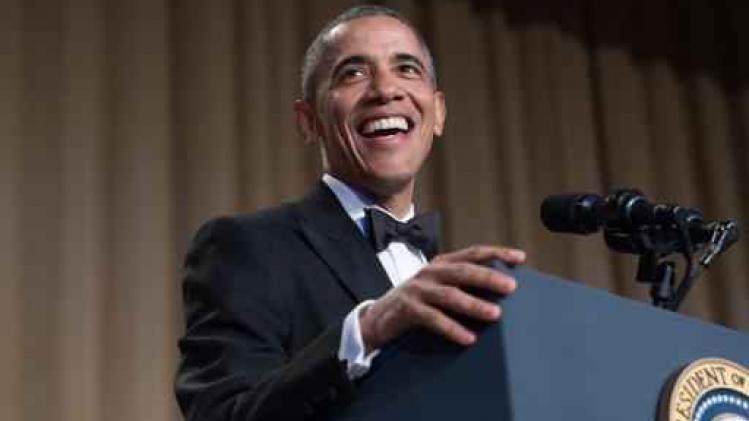 Obama krijgt een laatste keer de lachers op de hand tijdens persdiner Witte Huis
