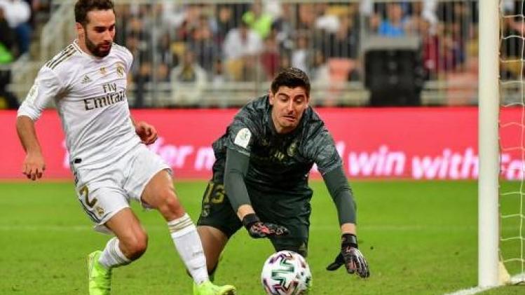 Belgen in het buitenland - Courtois helpt Real Madrid met save in strafschoppenreeks aan winst Spaanse Supercup