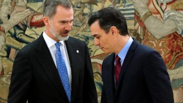 Ministers van nieuwe Spaanse regering leggen eed af