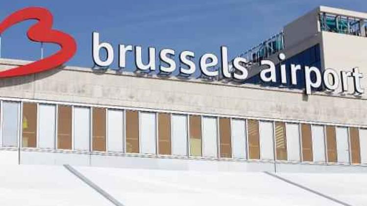 Lange wachtrijen aan veiligheidsscreening Brussels Airport